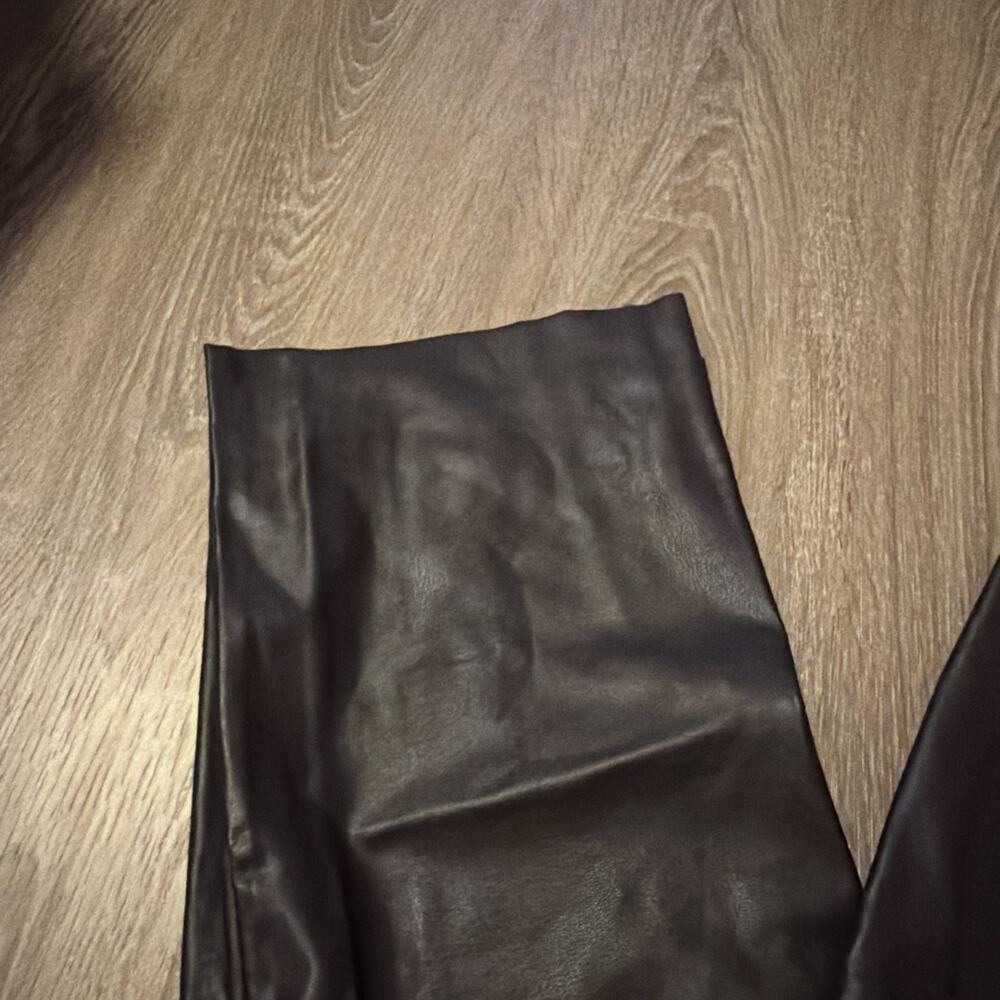 SKIMS Pants Womens Dark Brown Faux Leather Boot Cut Flare High Rise Size L NWOT - Picture 3 of 10